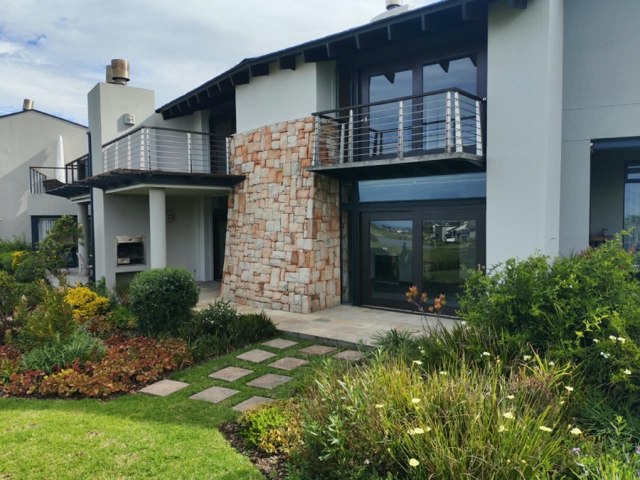 2 Bedroom Property for Sale in Oubaai Western Cape